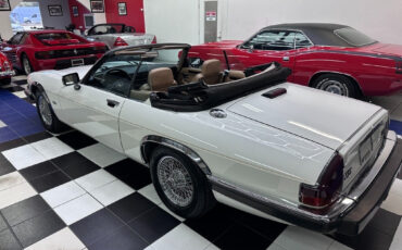 Jaguar-XJ-1989-Convertible-8
