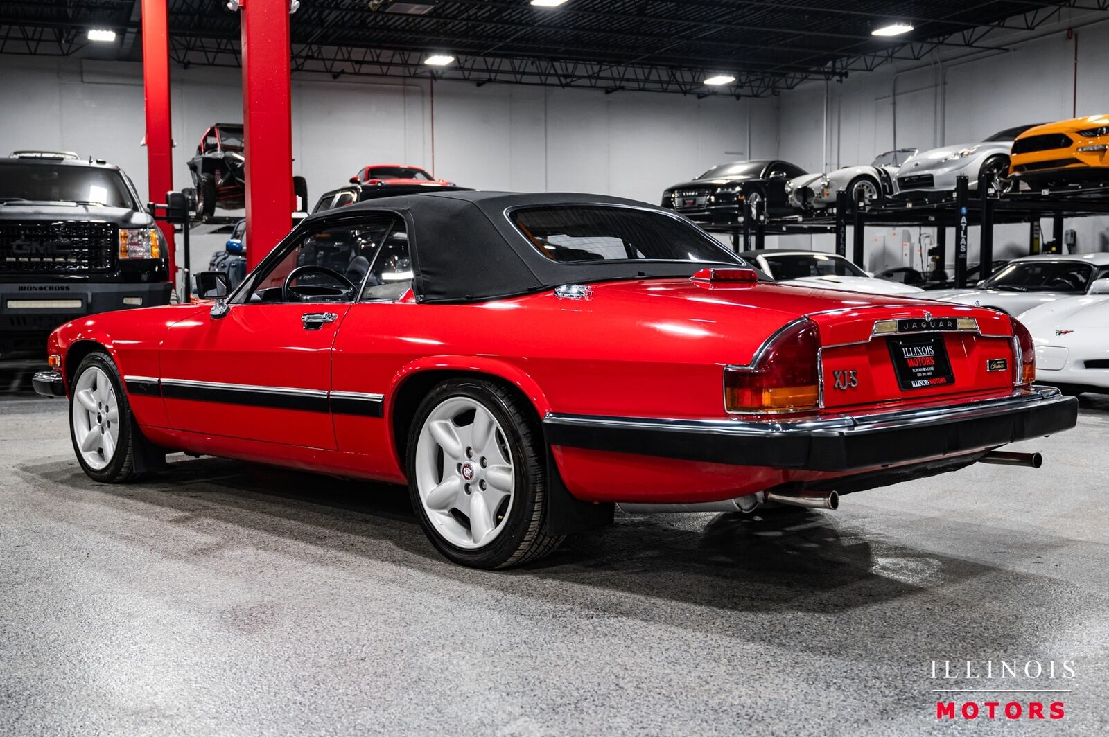 Jaguar-XJ-1991-Convertible-2