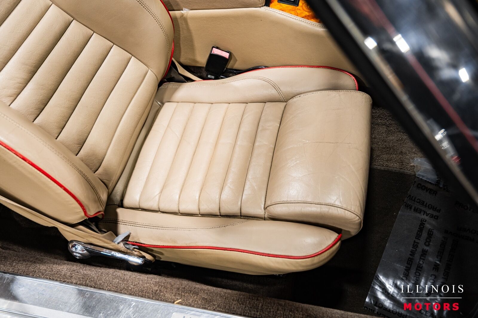 Jaguar-XJ-1991-Convertible-34