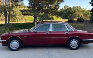 Jaguar-XJ-1993-Sedan-1