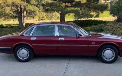 Jaguar XJ 1993 Sedan