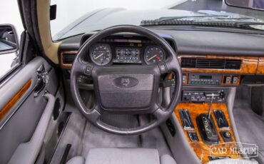 Jaguar-XJ-S-1990-Convertible-28