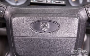 Jaguar-XJ-S-1990-Convertible-29