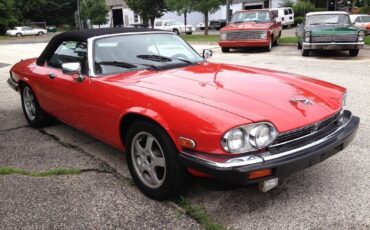 Jaguar-XJ12-1989-Convertible-2