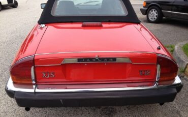 Jaguar-XJ12-1989-Convertible-7