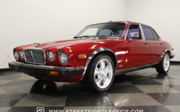Jaguar-XJ6-1985-Sedan-21