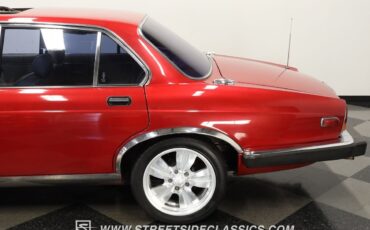 Jaguar-XJ6-1985-Sedan-23