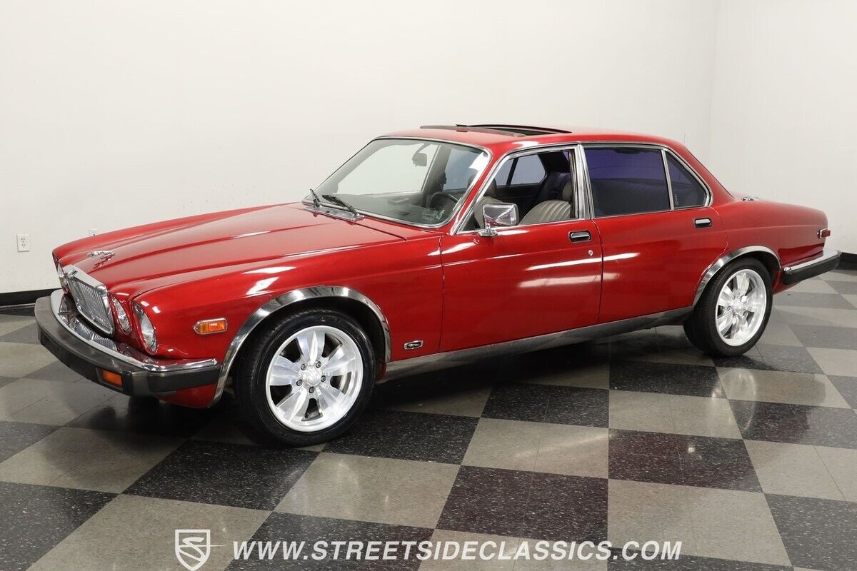 Jaguar-XJ6-1985-Sedan-5