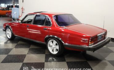 Jaguar-XJ6-1985-Sedan-6