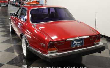 Jaguar-XJ6-1985-Sedan-7