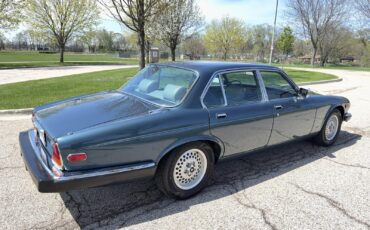 Jaguar-XJ6-1986-Sedan-10