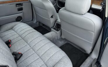 Jaguar-XJ6-1986-Sedan-27