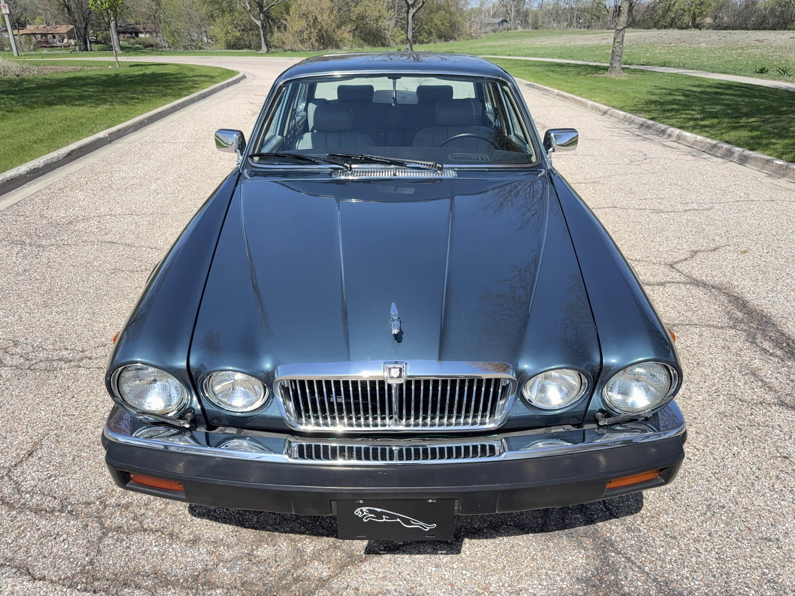 Jaguar-XJ6-1986-Sedan-4