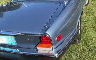 Jaguar-XJ6-1987-Sedan-2