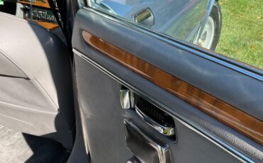 Jaguar-XJ6-1987-Sedan-3