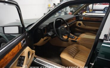 Jaguar-XJ6-1988-Sedan-4