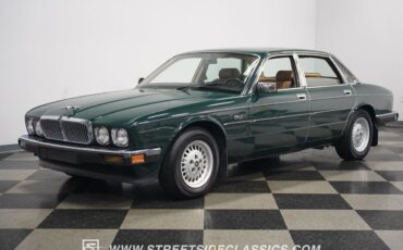 Jaguar-XJ6-1988-Sedan-7