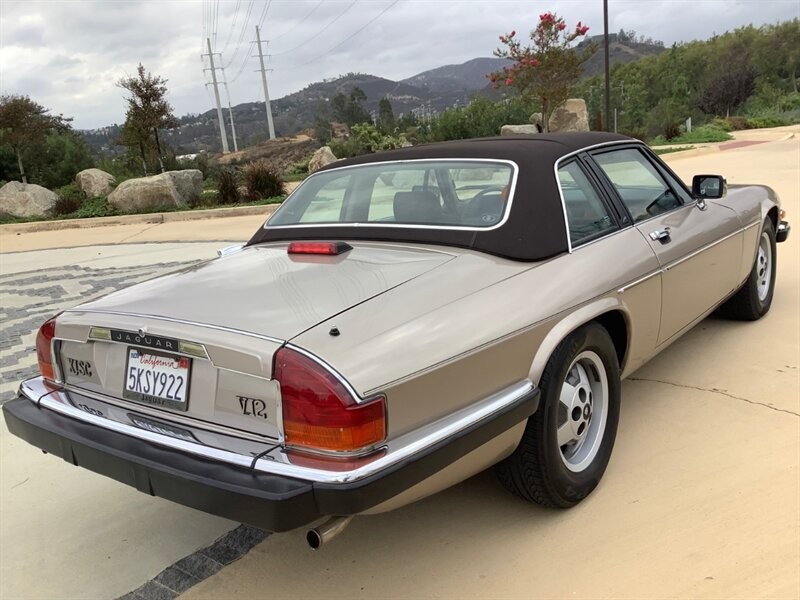 Jaguar-XJ8-1988-Convertible-11