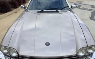 Jaguar-XJ8-1988-Convertible-3