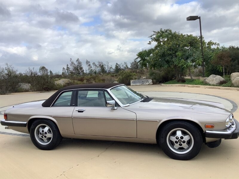 Jaguar-XJ8-1988-Convertible-4
