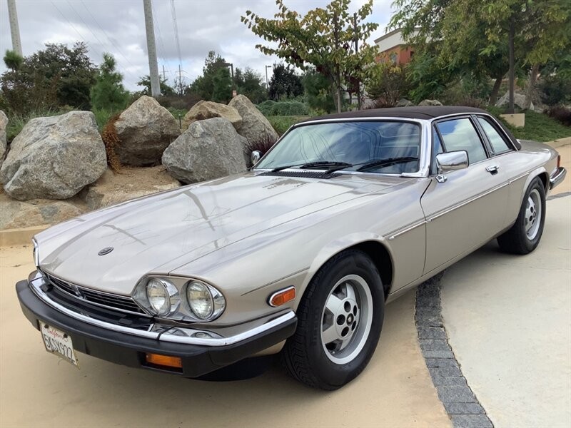 Jaguar-XJ8-1988-Convertible