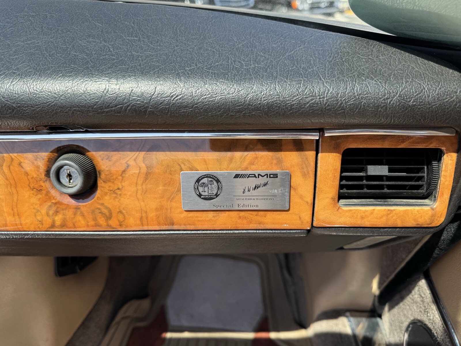 Jaguar-XJS-1988-Convertible-14