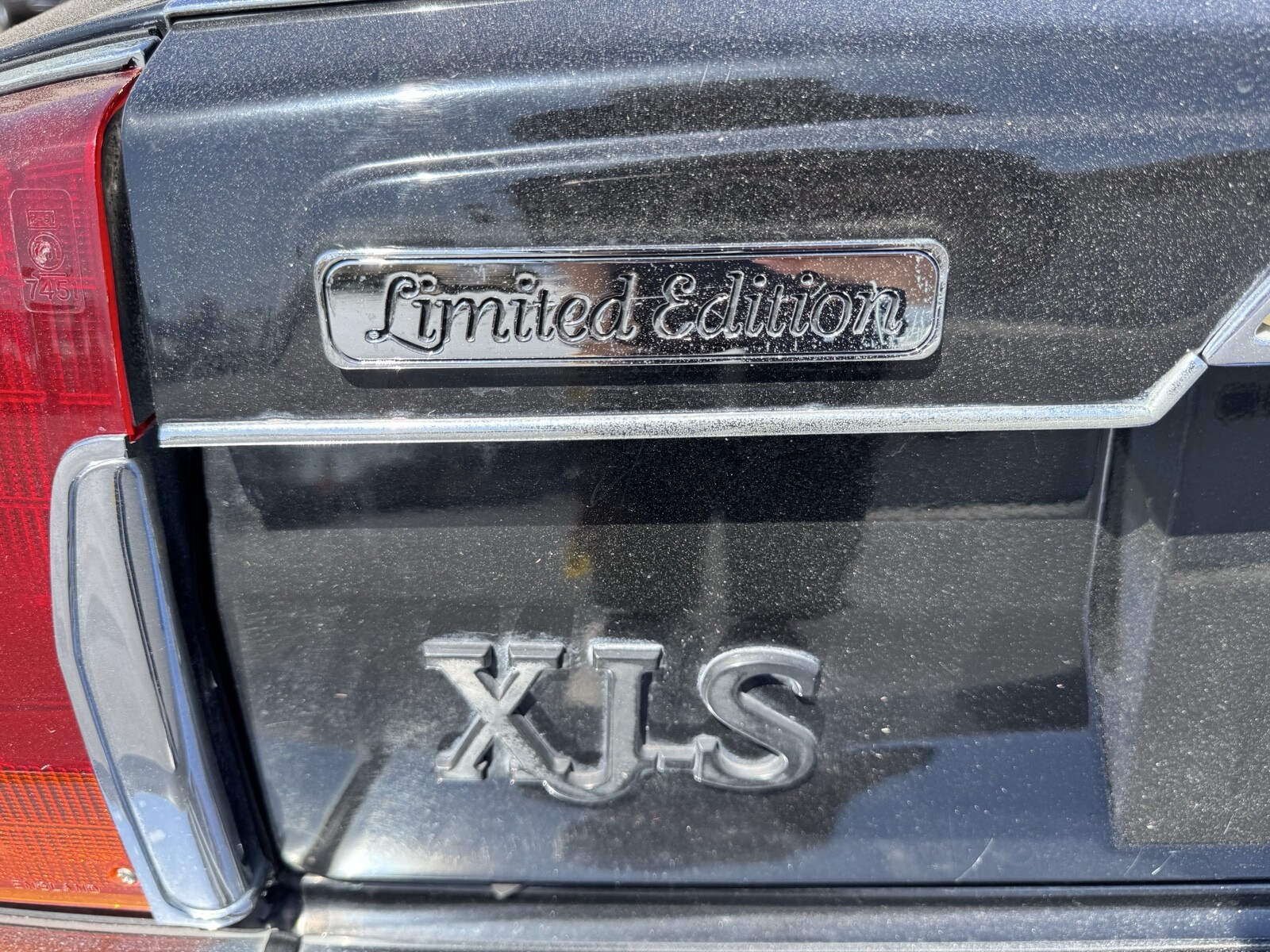 Jaguar-XJS-1988-Convertible-24