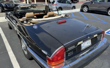 Jaguar-XJS-1988-Convertible-9
