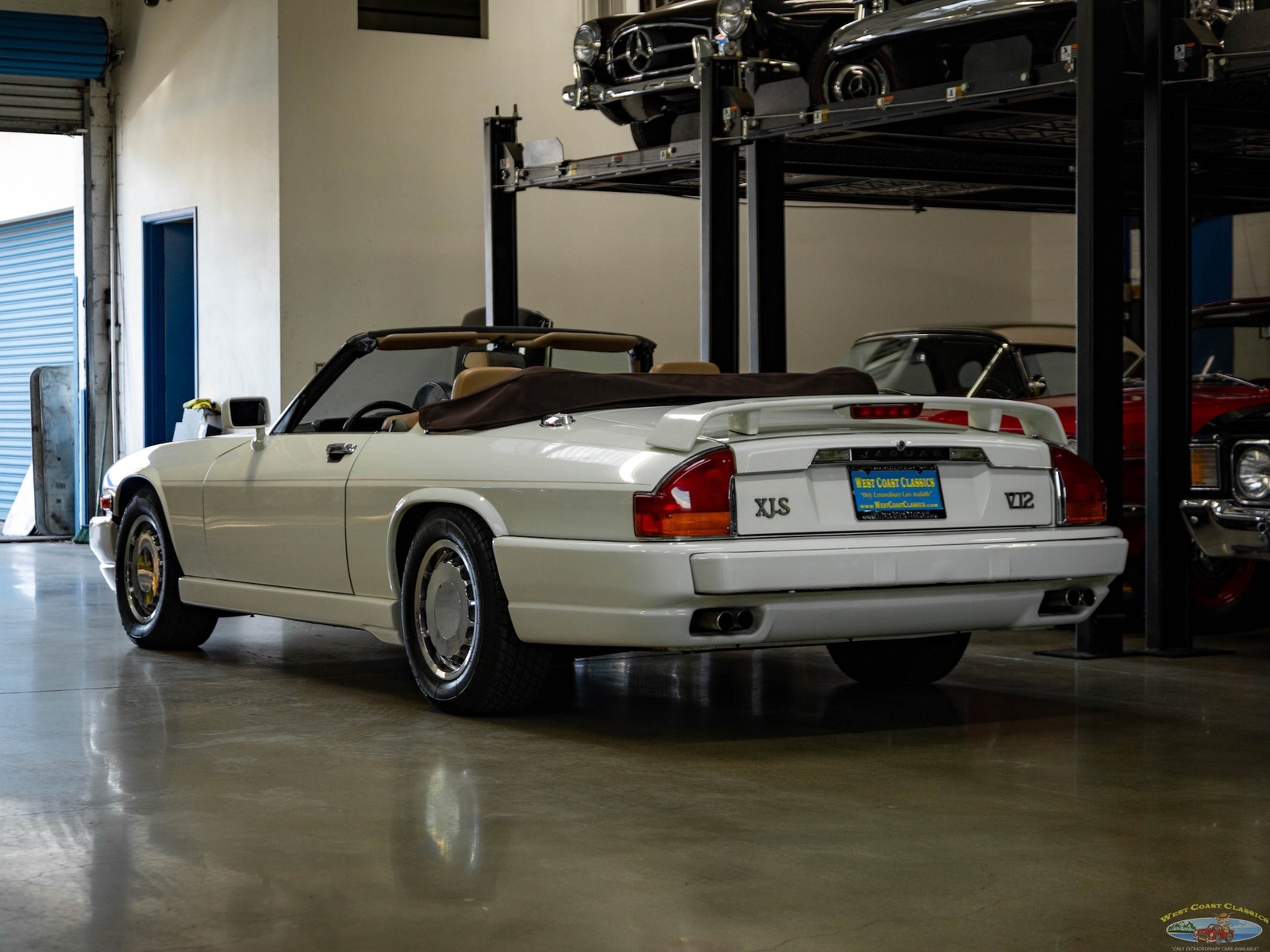 Jaguar-XJS-1990-Convertible-12