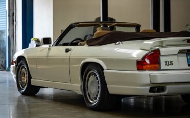 Jaguar-XJS-1990-Convertible-13