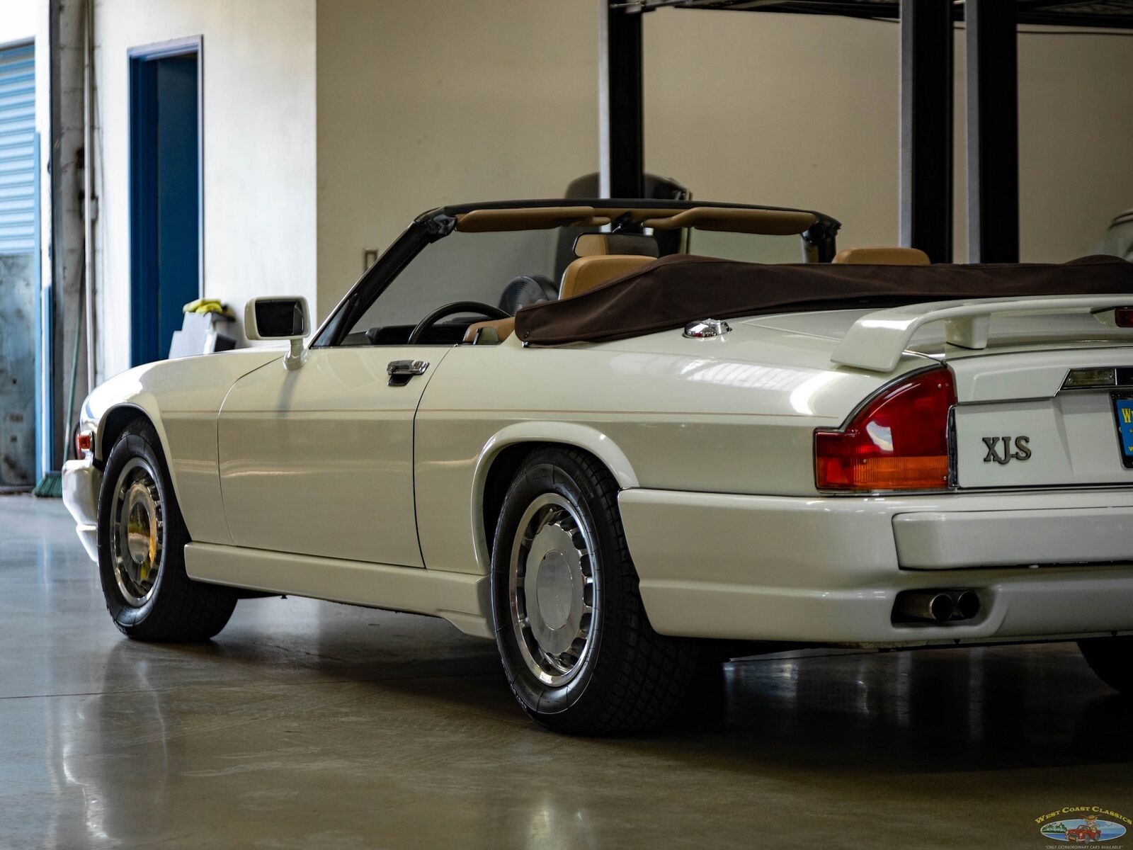 Jaguar-XJS-1990-Convertible-13