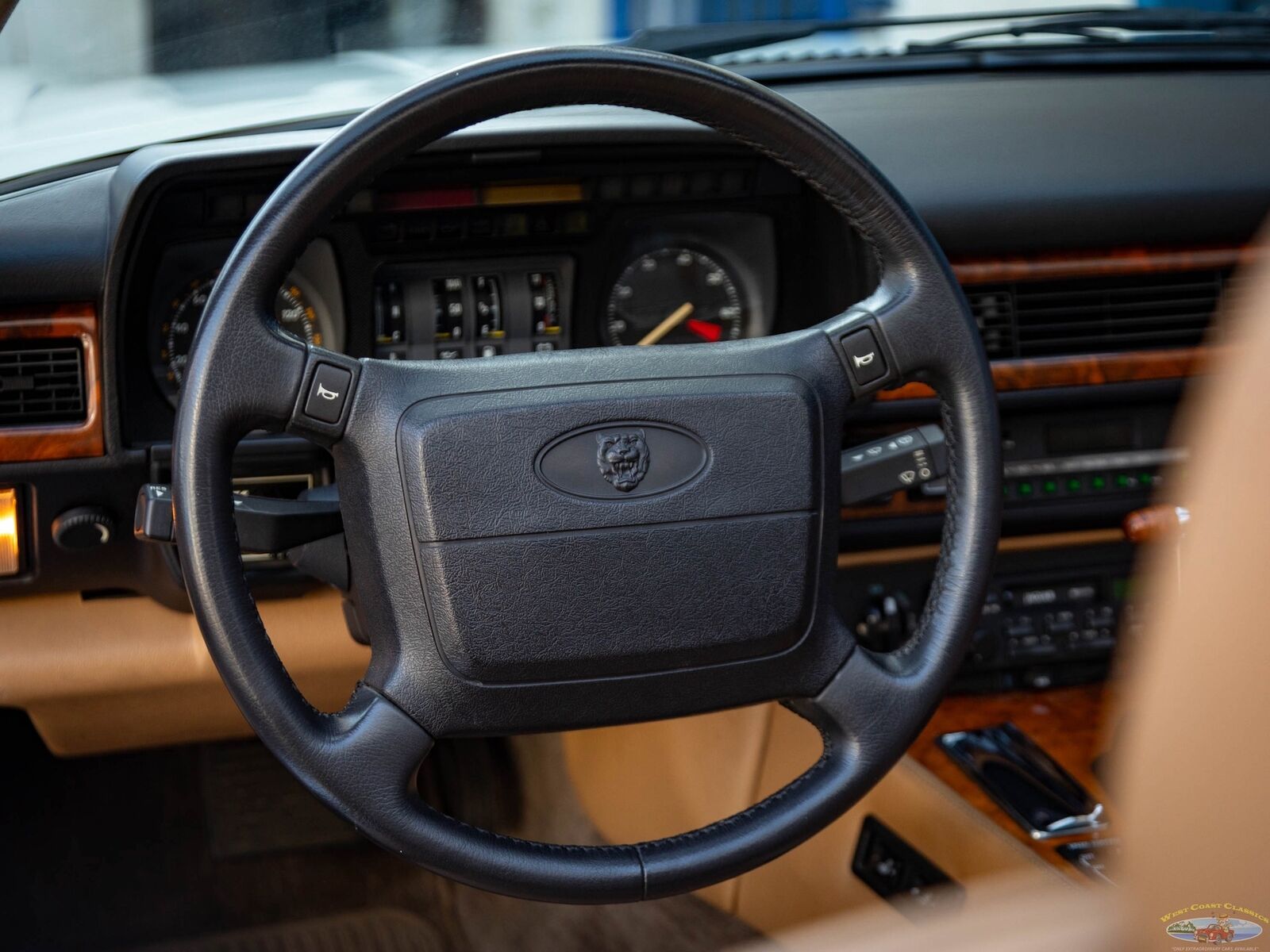 Jaguar-XJS-1990-Convertible-23