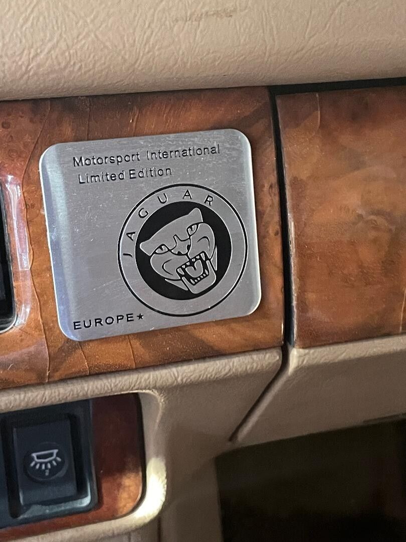 Jaguar-XJS-1993-Convertible-4