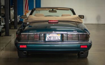 Jaguar-XJS-1994-2-Door-Convertible-16