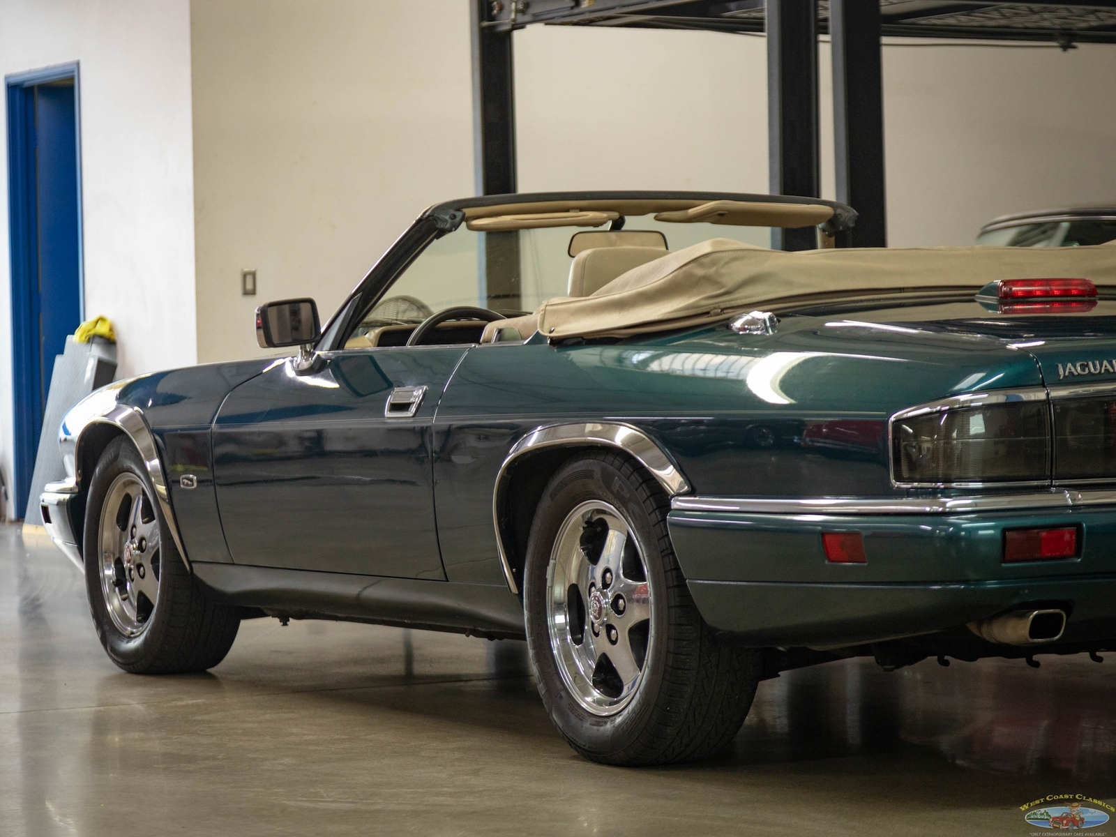 Jaguar-XJS-1994-2-Door-Convertible-21