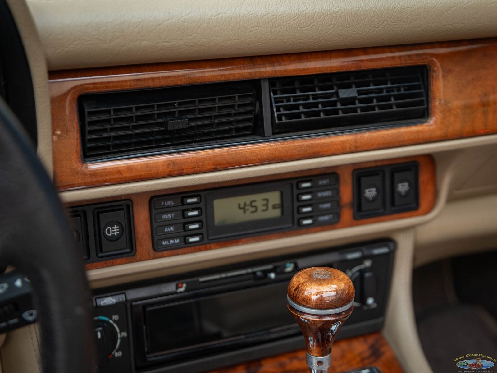 Jaguar-XJS-1994-2-Door-Convertible-38