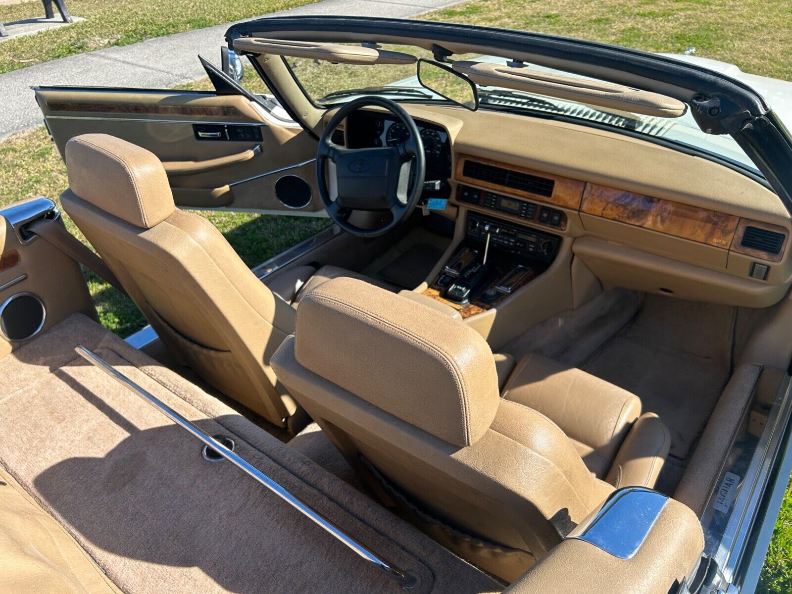 Jaguar-XJS-1994-Convertible-14