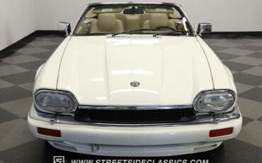 Jaguar-XJS-1995-Convertible-15