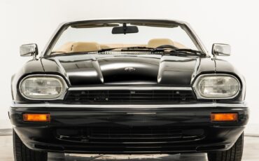 Jaguar-XJS-1995-Convertible-2