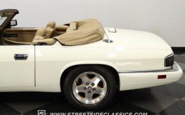 Jaguar-XJS-1995-Convertible-23