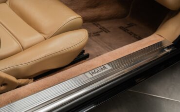 Jaguar-XJS-1995-Convertible-25