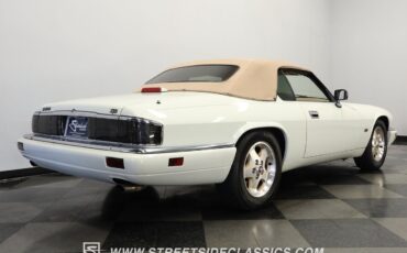 Jaguar-XJS-1995-Convertible-26