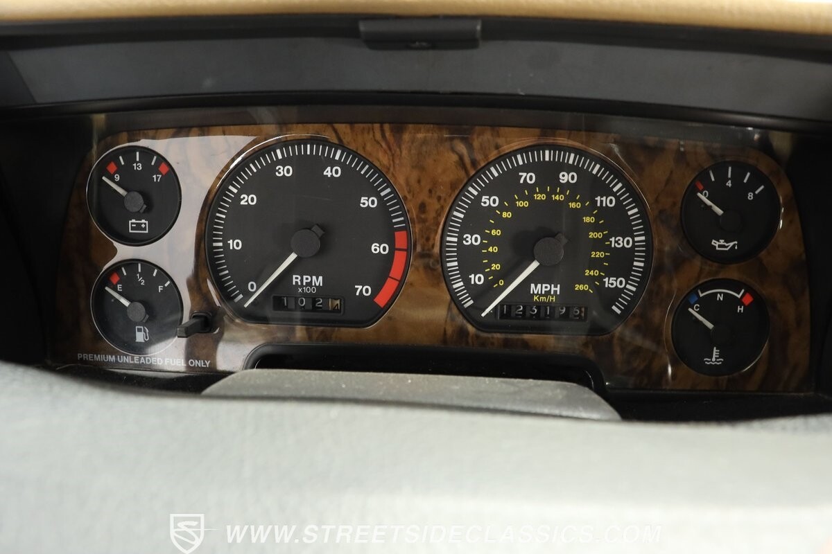 Jaguar-XJS-1995-Convertible-37