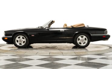 Jaguar-XJS-1995-Convertible-4