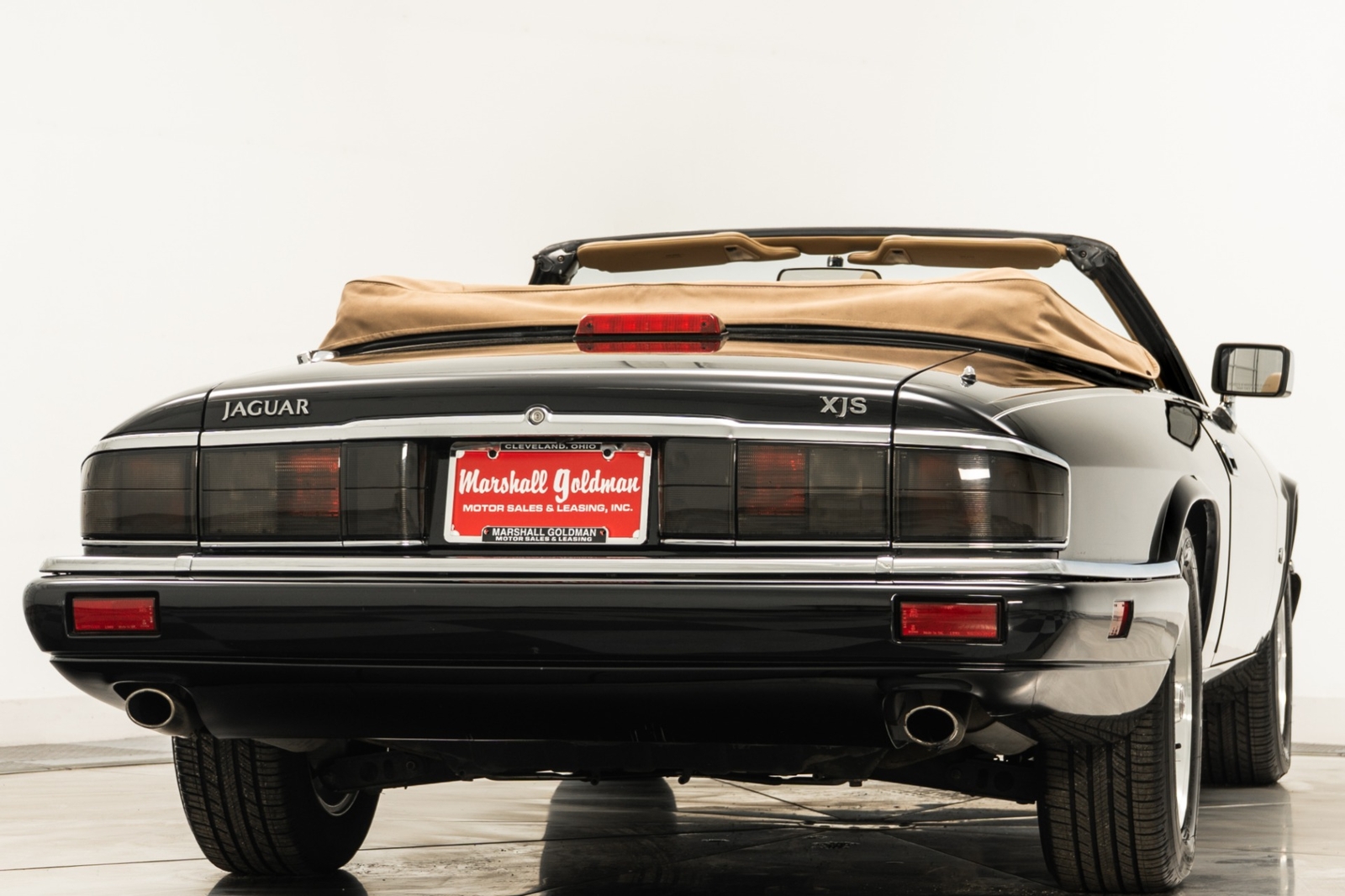 Jaguar-XJS-1995-Convertible-7