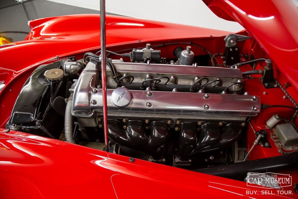 Jaguar-XK-1952-Coupe-17