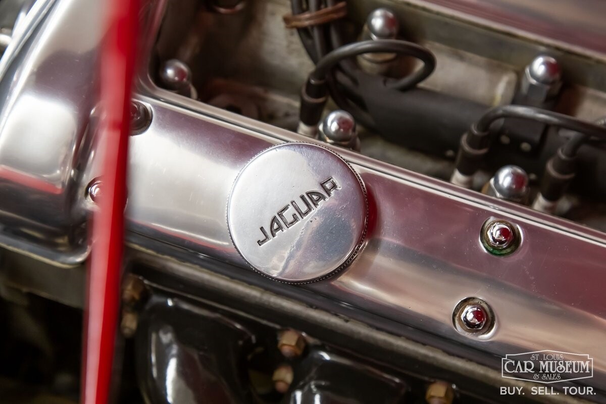 Jaguar-XK-1952-Coupe-18