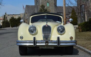 Jaguar-XK-1957-Convertible-2