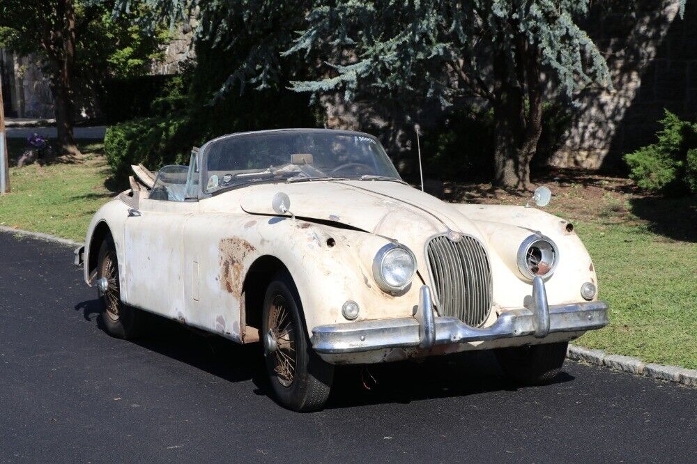 Jaguar-XK-1960-Drophead-Coupe-2