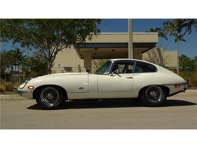Jaguar-XK-1971-HATCHBACK-COUPE-1
